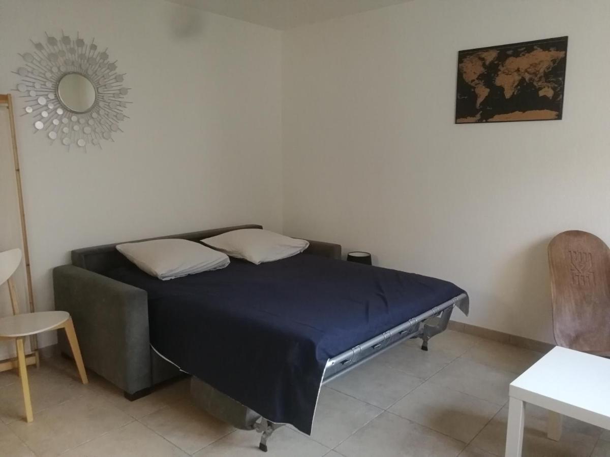 Studio Climatise Dans Residence Avec Piscine Et Tennis Hyères Exterior foto