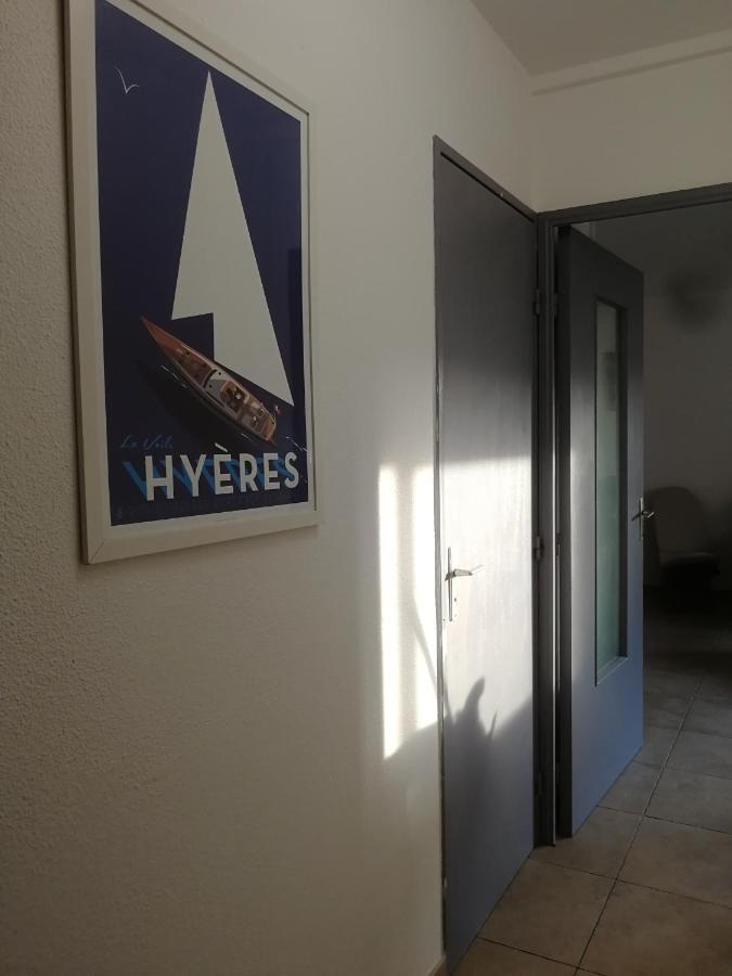 Studio Climatise Dans Residence Avec Piscine Et Tennis Hyères Exterior foto
