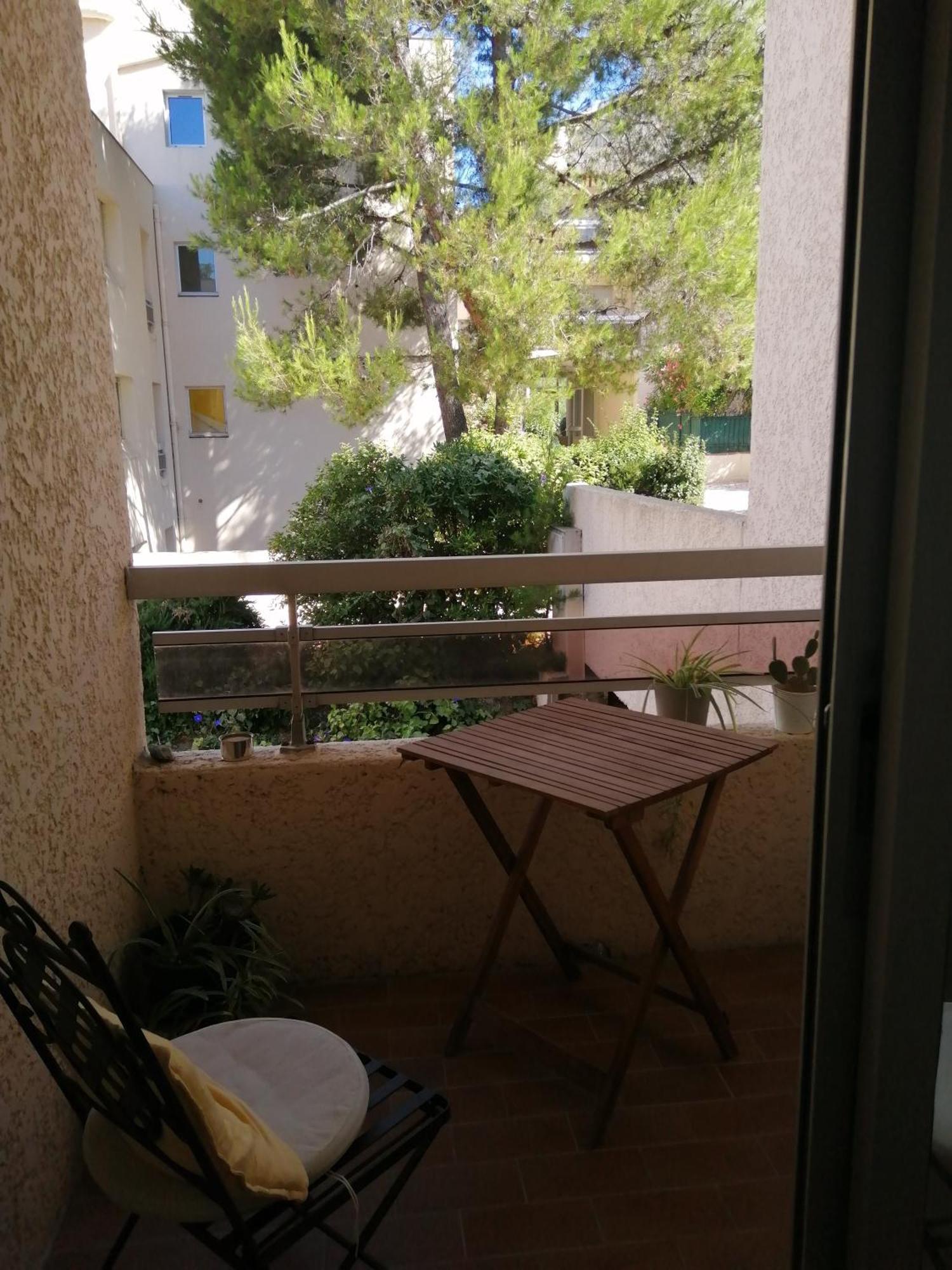 Studio Climatise Dans Residence Avec Piscine Et Tennis Hyères Exterior foto
